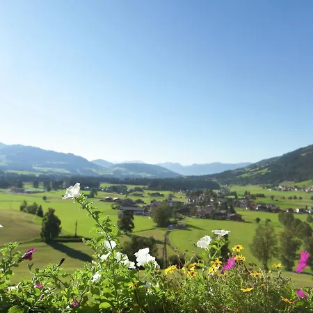 Glonersbuhelhof 3 公寓